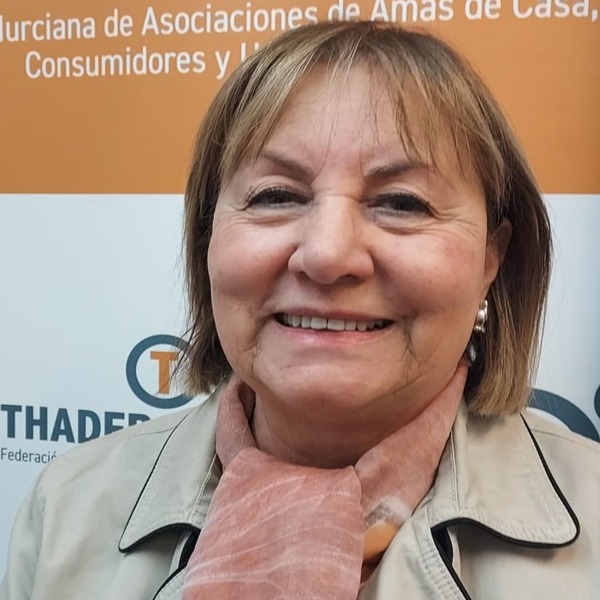 Ángela Rosón, Secretaria THADERCONSUMO
